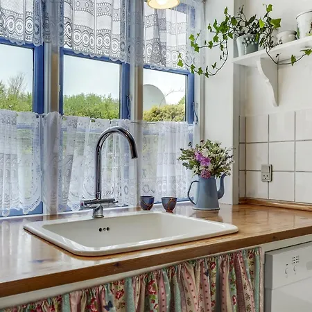 Ajna - 9-8km From The Sea By Interhome *